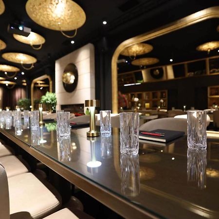 Hotel Integra באניה לוקה מראה חיצוני תמונה