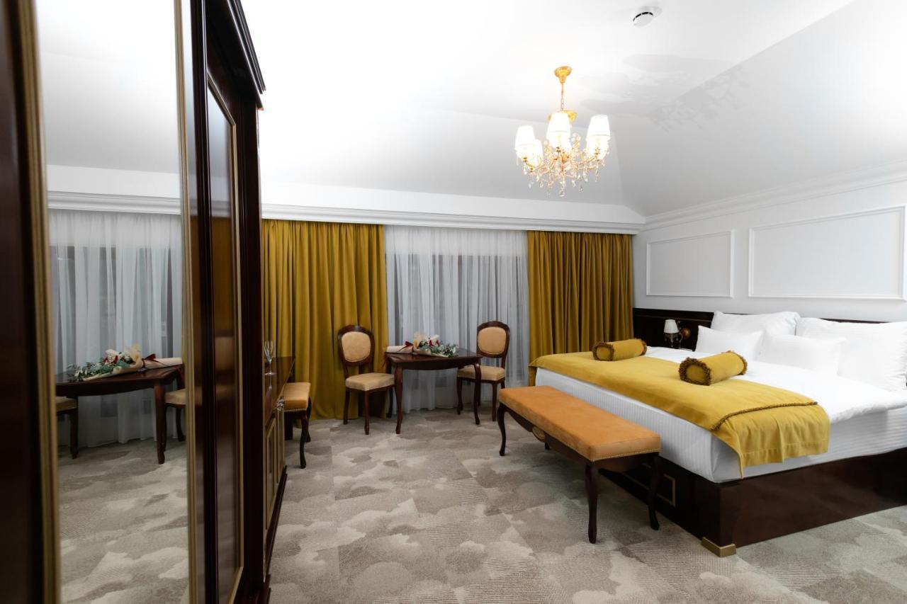 Hotel Integra באניה לוקה מראה חיצוני תמונה
