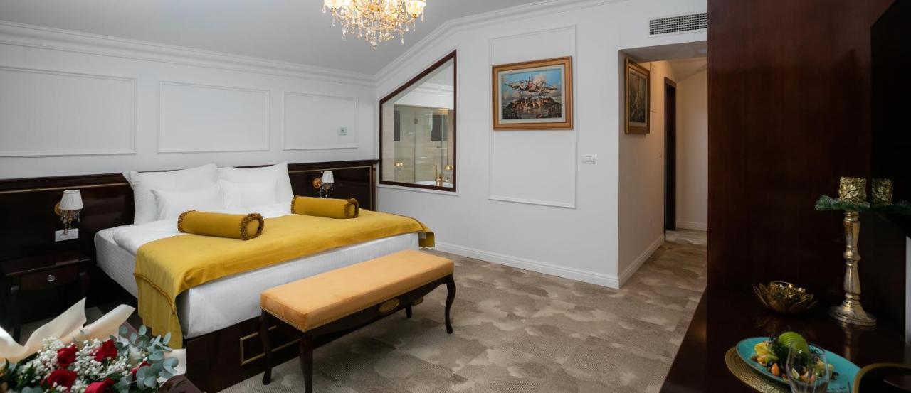 Hotel Integra באניה לוקה מראה חיצוני תמונה