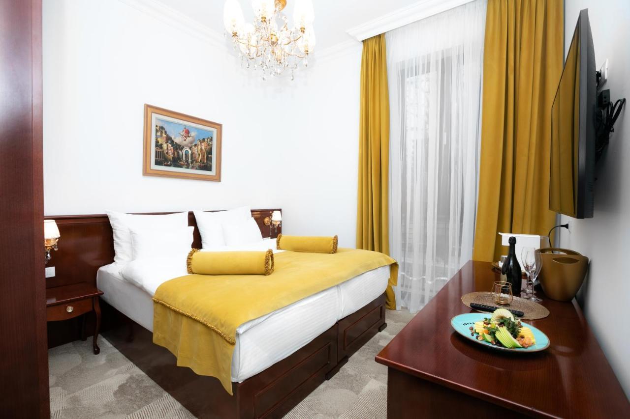 Hotel Integra באניה לוקה מראה חיצוני תמונה