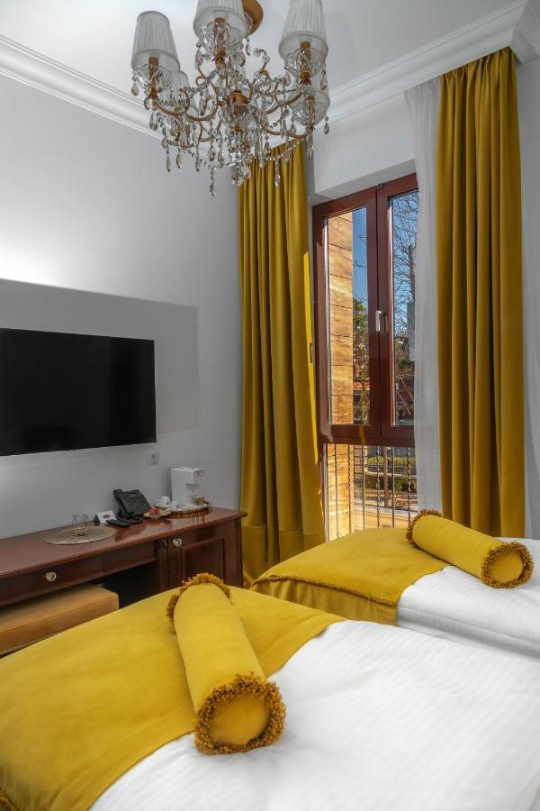 Hotel Integra באניה לוקה מראה חיצוני תמונה