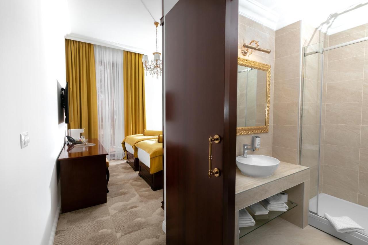 Hotel Integra באניה לוקה מראה חיצוני תמונה